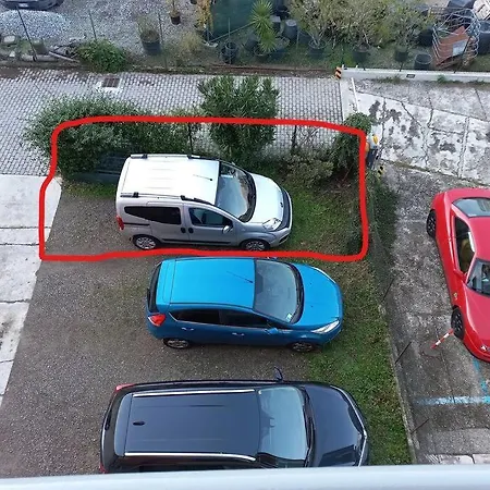 Apartment House, Vista Lago: 100 Mt Dal *