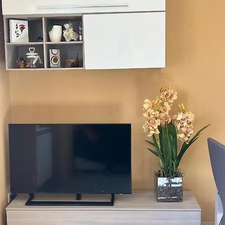 House, Vista Lago: 100 Mt Dal Apartment Como